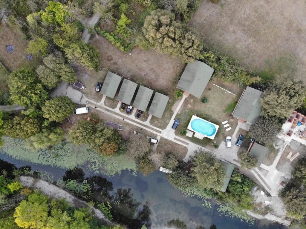 Комплексы для отдыха с коттеджами/бунгало Ethno Village Skadar lake Ponari