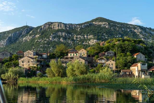 Комплексы для отдыха с коттеджами/бунгало Ethno Village Skadar lake Ponari-32